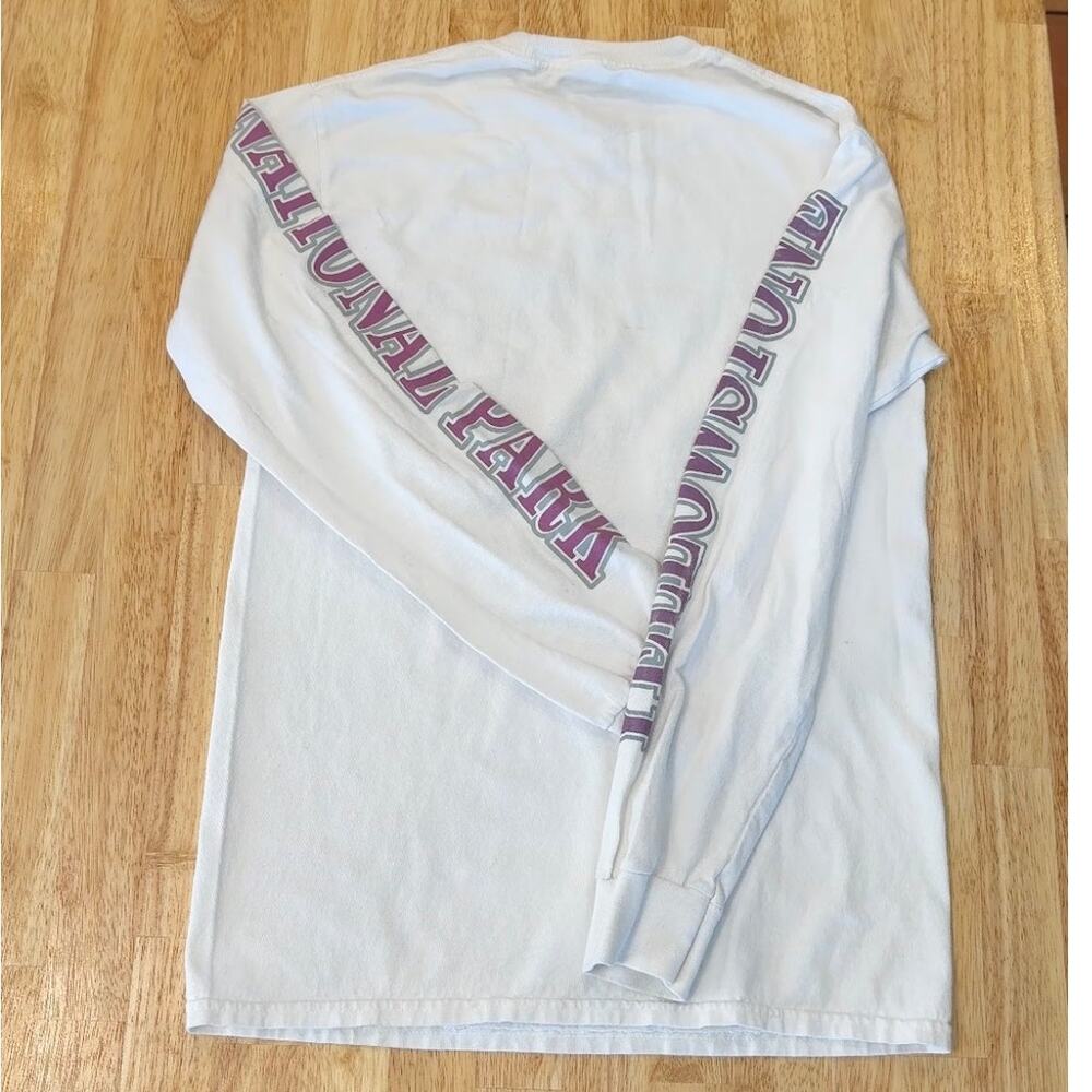Yellowstone Long Sleeve T-Shirt Obsessive Love XS unisex‎ - Picture 2 of 4